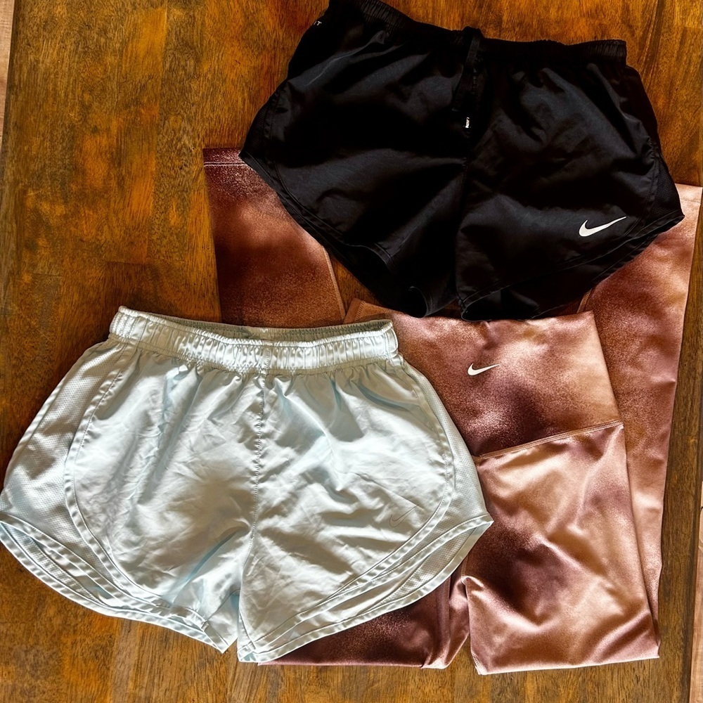 Nike Dri-FIT running Shorts (2) and Leggings (1) size small bundle of 3